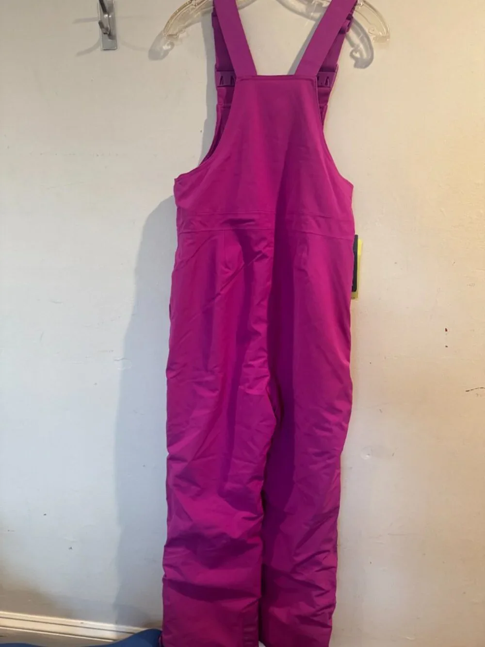 All In Motion Snow Pink Bib Girls size XL 14 Brand New